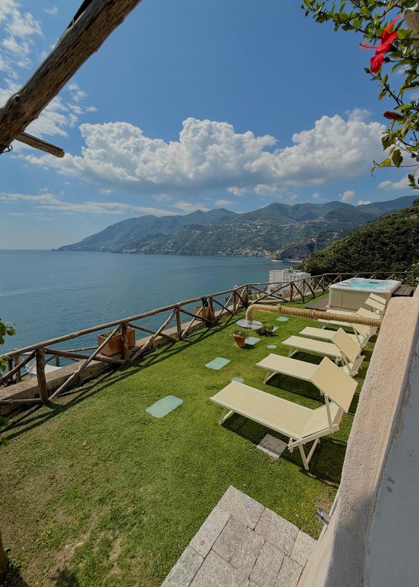 Villa Anna Maiori Exterior photo